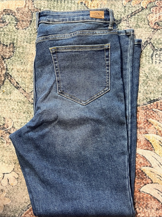 Jordache Denim - Jordache Women’s Blue High Rise Straight Jeans. Size 12
